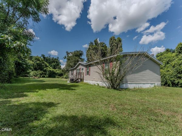 2865 London Road , Cottondale, FL 32431