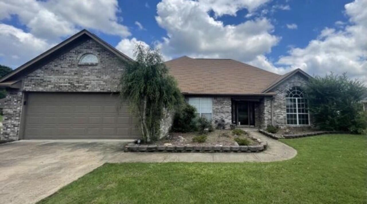 102 Pete Ave., Saltillo, MS 38866 Main Photo