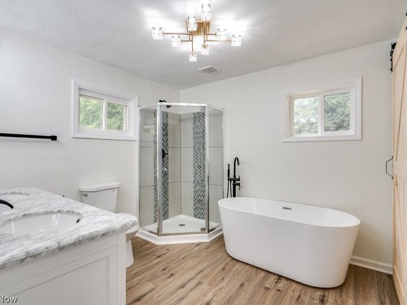 4867 Royalwood Road, North Royalton, OH 44133 Photo 13