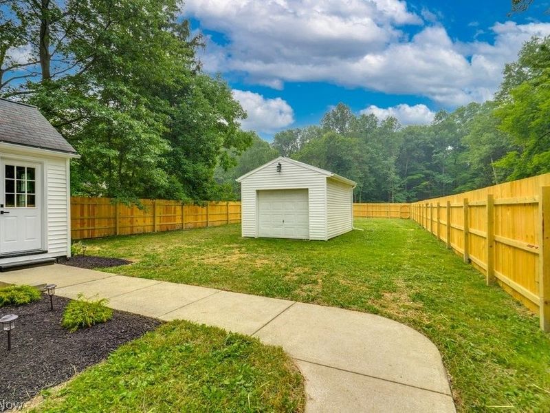 4867 Royalwood Road, North Royalton, OH 44133 Photo 21