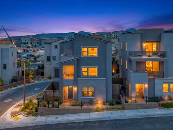 11573 Hawking Avenue, Las Vegas, NV 89138