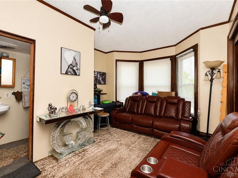 1315 Riverside Drive, Dayton, OH 45405 Photo 7