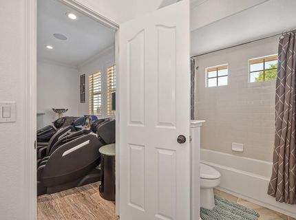 3881 Black Oak Dr, Rocklin, CA 95765 Photo