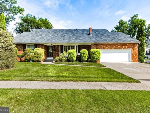 61 E KRAFT AVENUE, HADDON TOWNSHIP, NJ 08107
