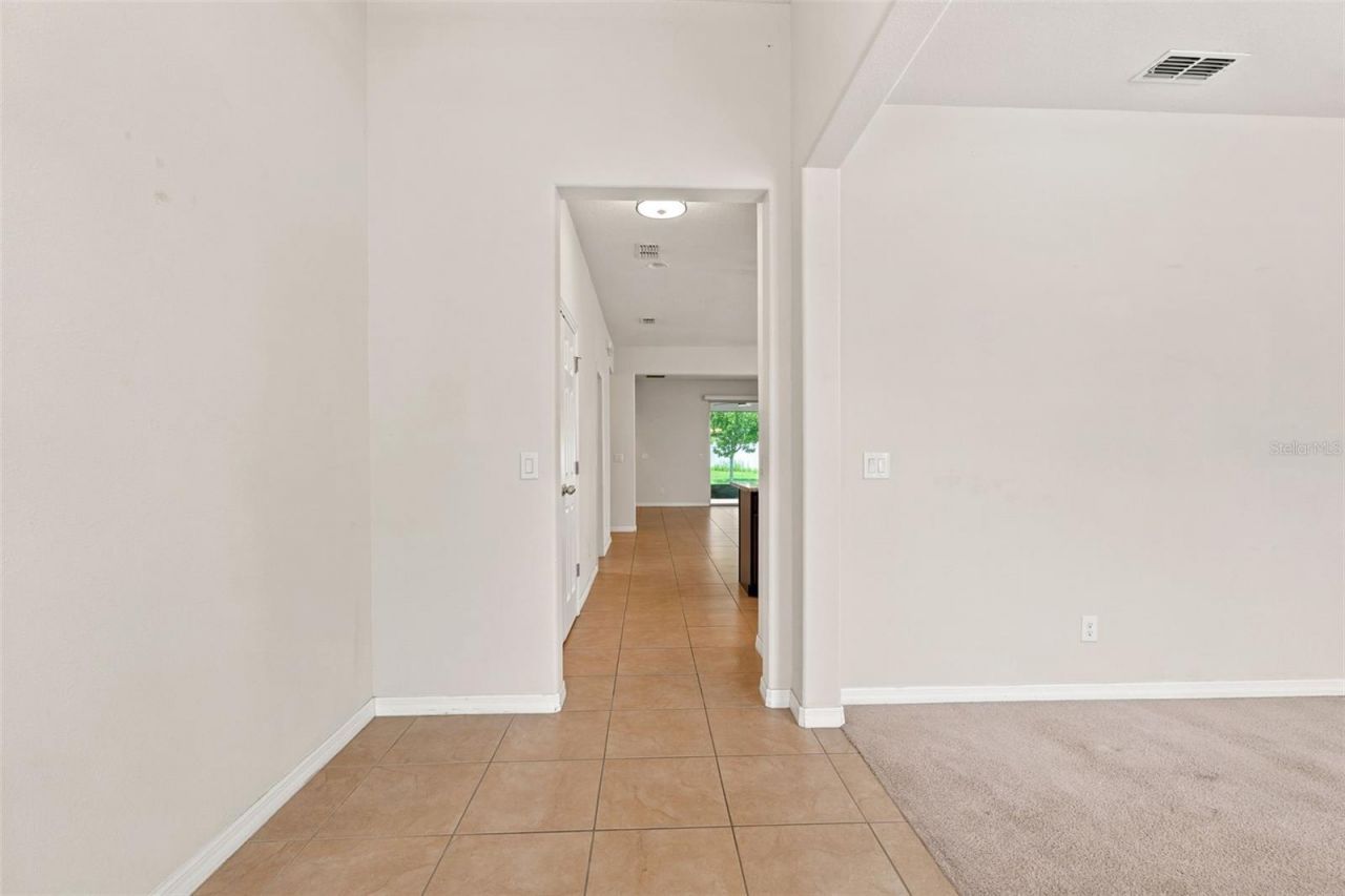 4850 Southlawn Avenue , Orlando, FL 32811 Photo