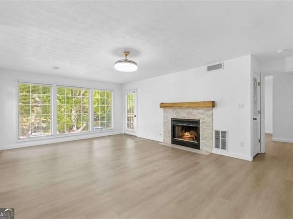 204 Berkeley Woods Drive, Duluth, GA 30096