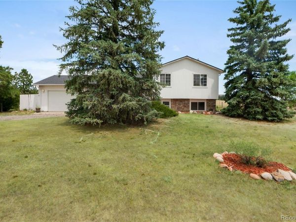 1825 Arabian Trail , Elizabeth, CO 80107