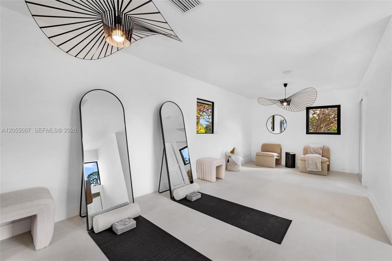 210 NE 107th St , Miami Shores, FL 33161 Photo