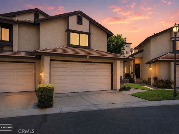 5050 Canyon Crest , Riverside, CA 92507