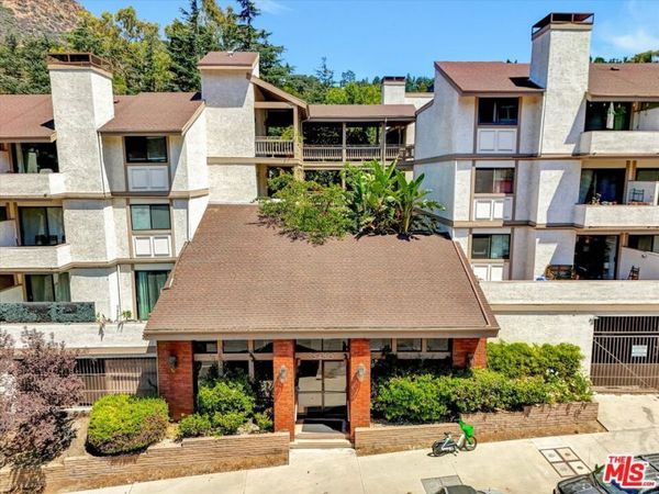 3480 Barham Boulevard , Unit 325, Los Angeles, CA 90068