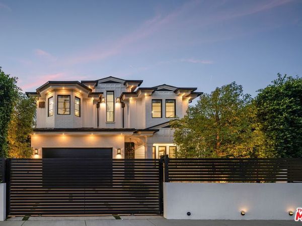 8147 W 4TH Street , Los Angeles, CA 90048