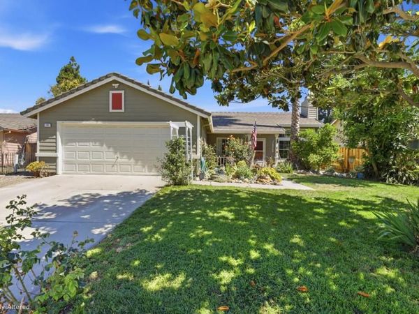 790 Del Monte Drive, Hollister, CA 95023