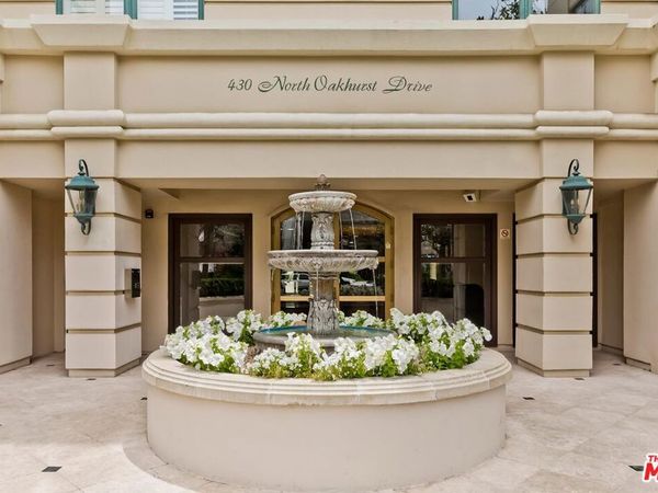 430 N Oakhurst Drive , Unit 202, Beverly Hills, CA 90210