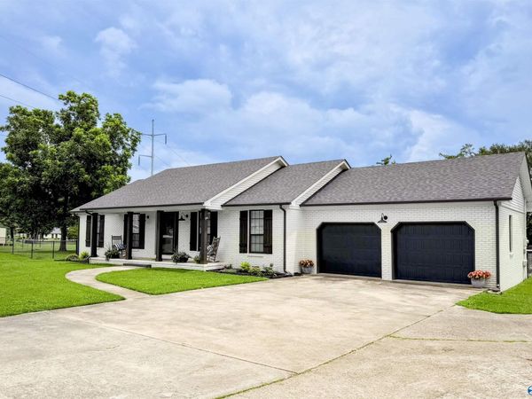 257 Lamon Drive, Decatur, AL 35603