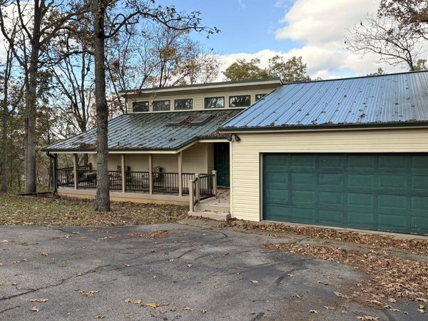 1352 E 400th Road , Bolivar, MO 65613