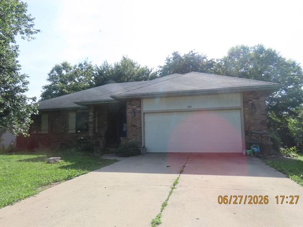 207 N Gregg Road , Nixa, MO 65714