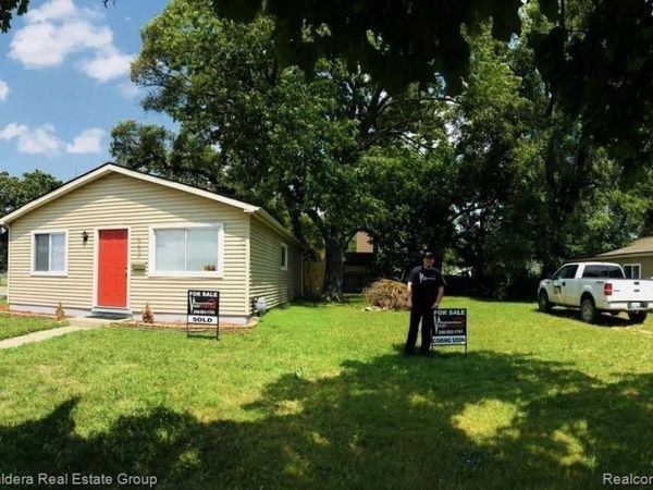 1005 E Muir Avenue , Hazel Park, MI 48030