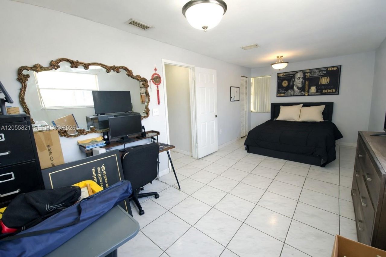 10221 SW 169th St , Miami, FL 33157 Photo