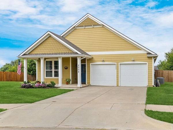 2008 Windsor Farms Drive, Denton, TX 76207