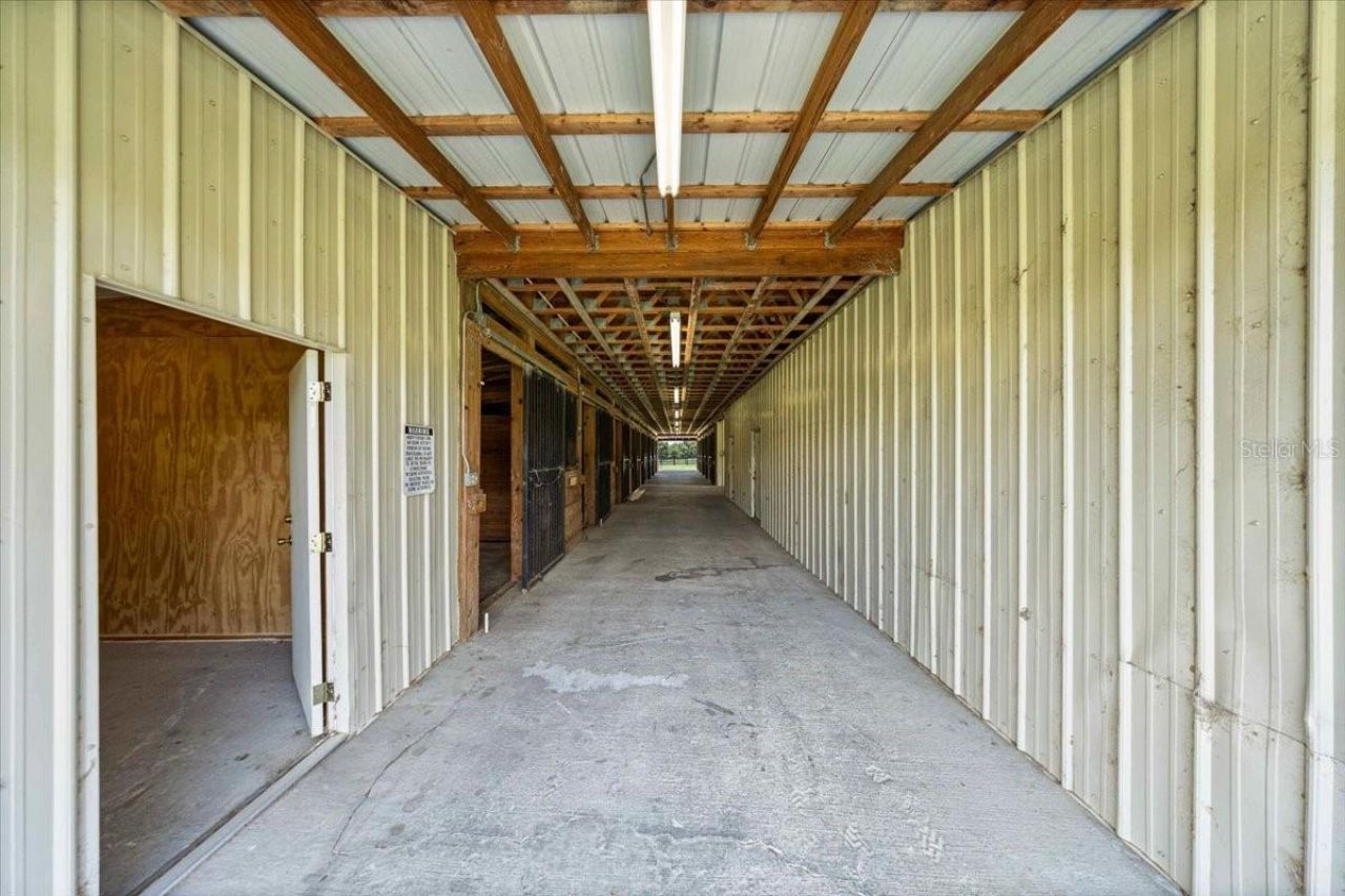 5065 NW 150th Avenue, Morriston, FL 32668 Photo