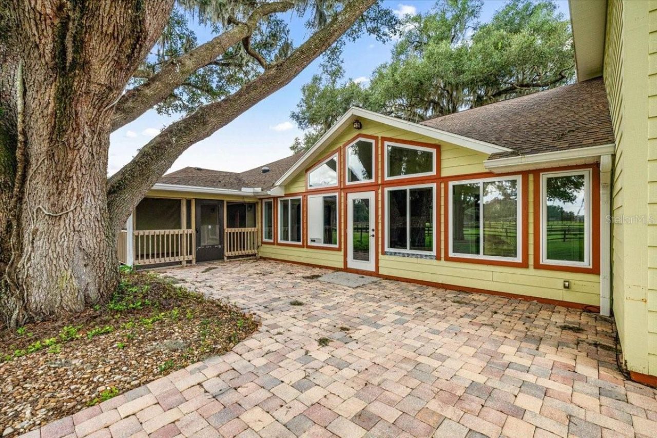 5065 NW 150th Avenue, Morriston, FL 32668 Photo