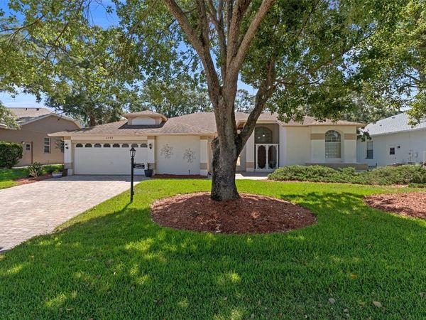 2086 SPARKLING WATERS WAY , SPRING HILL, FL 34606