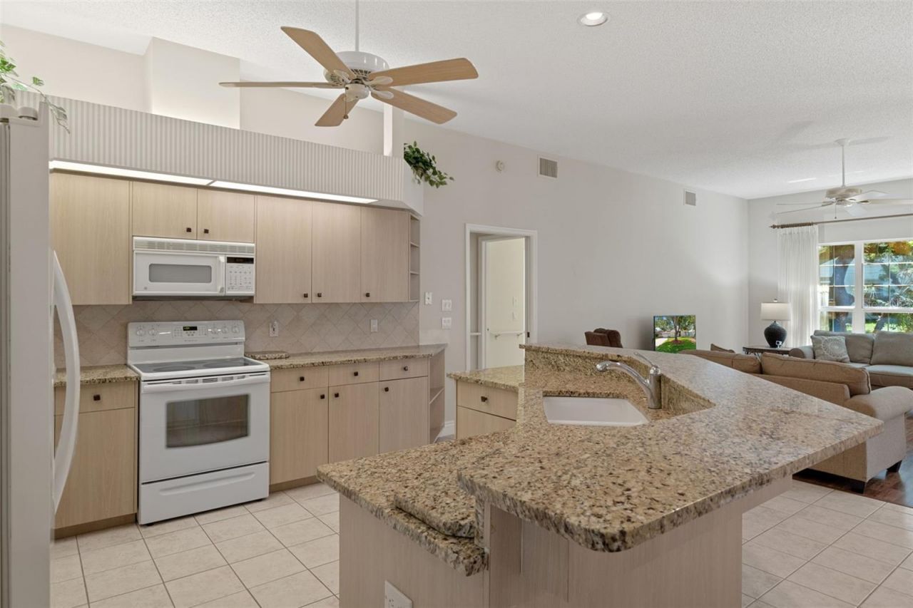 2086 Sparkling Waters Way , Spring Hill, FL 34606 Photo