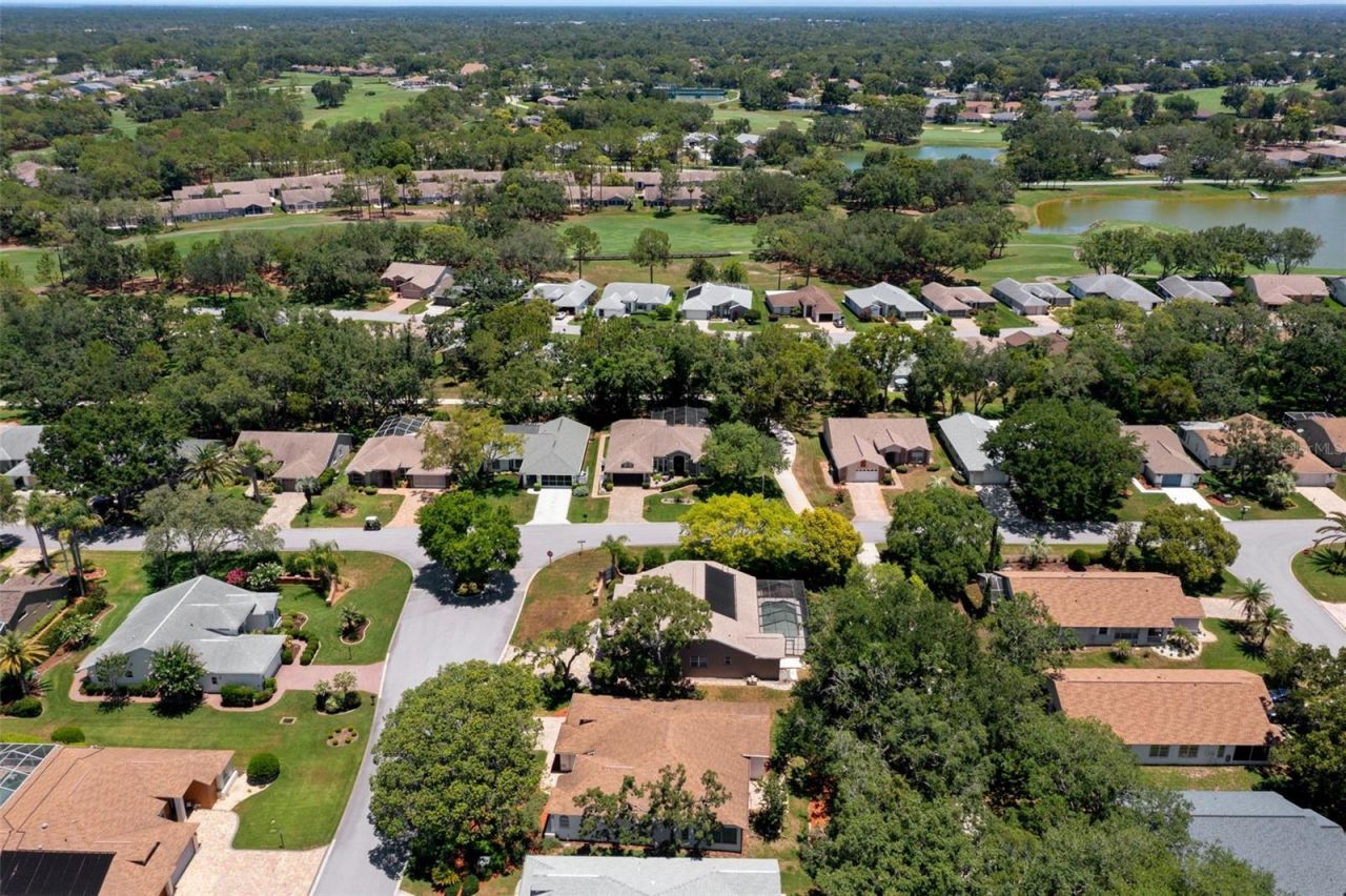 2086 Sparkling Waters Way , Spring Hill, FL 34606 Photo