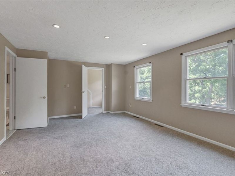 142 Bexley Drive, Bedford, OH 44146 Photo 27