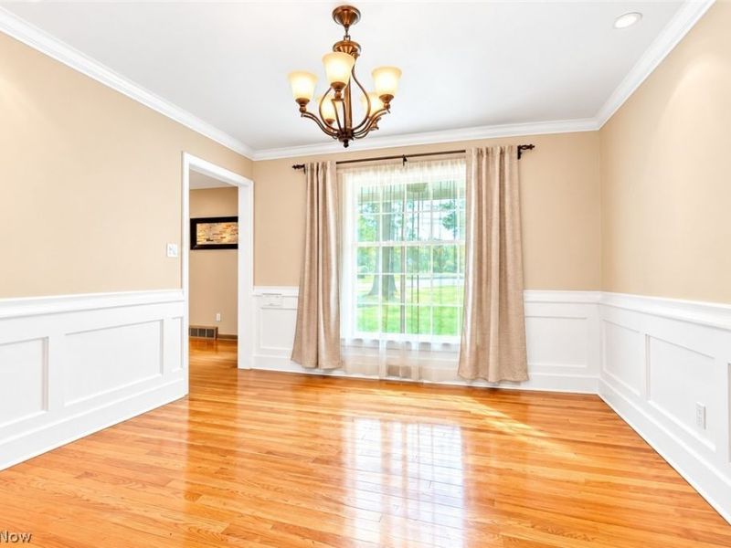 142 Bexley Drive, Bedford, OH 44146 Photo 8