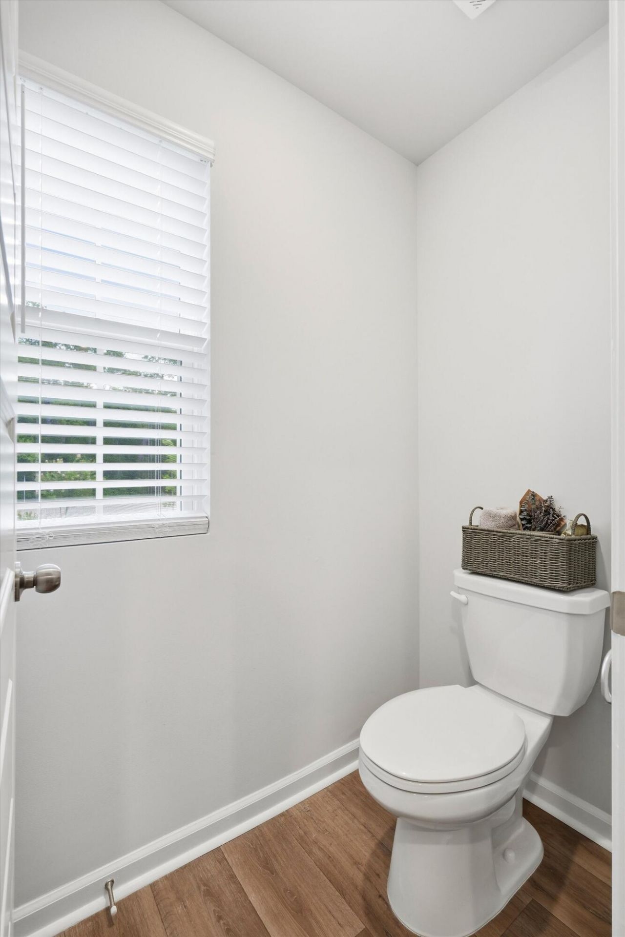 242 Agrarian Avenue Photo 6
