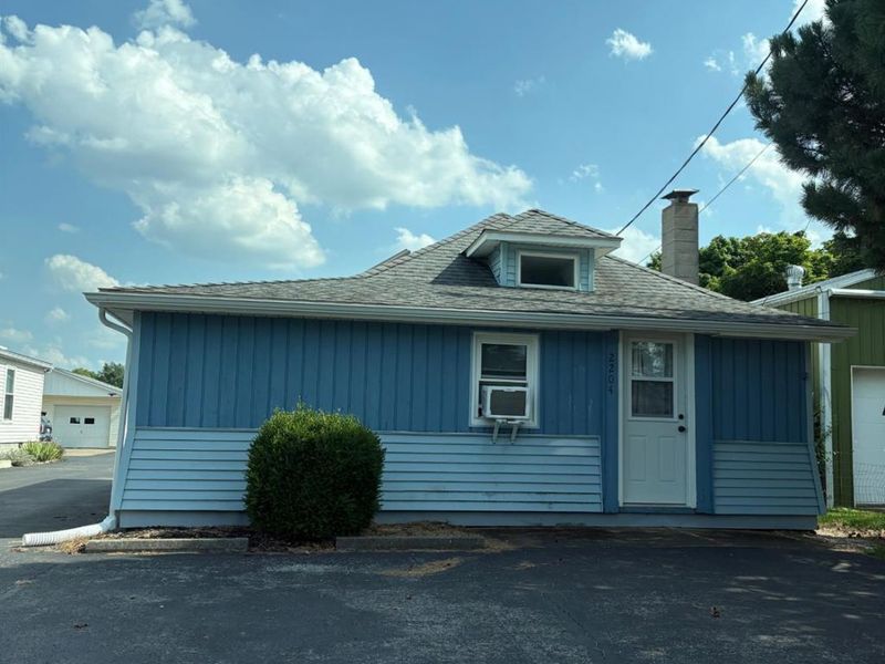 2204 River Avenue, Sandusky, OH 44870 Photo 1