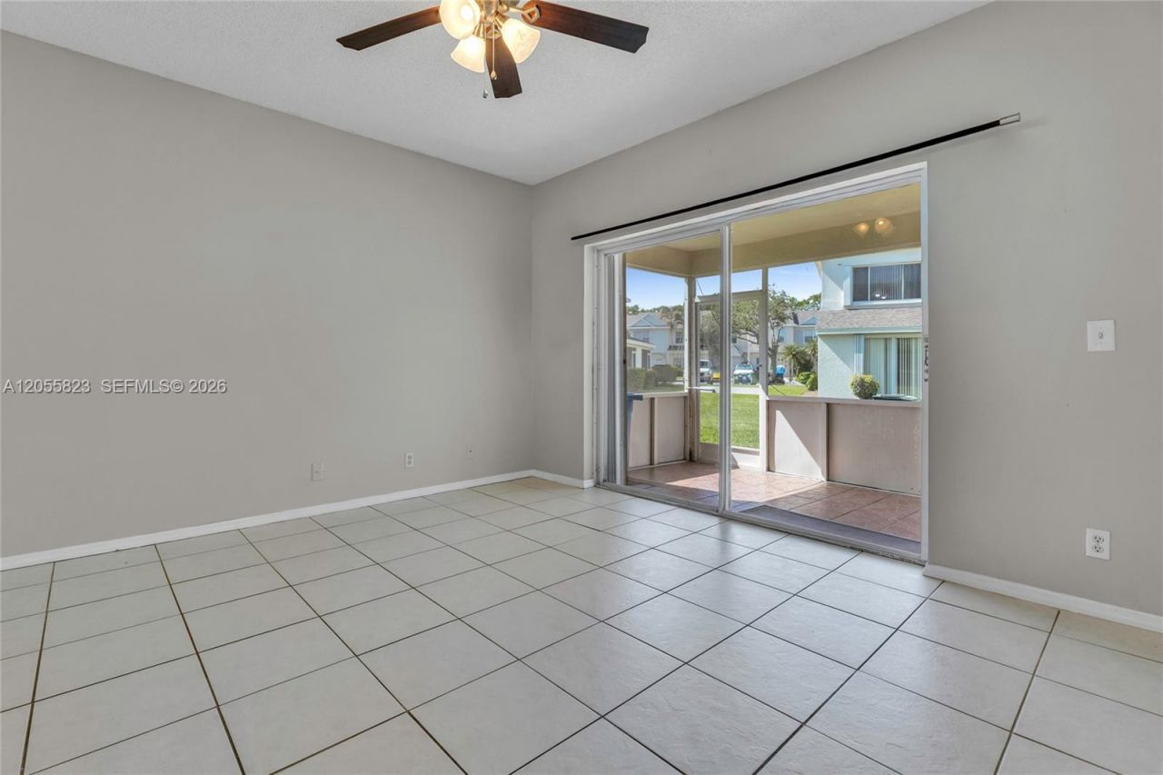 16640 Hemingway Dr, Unit 16640, Weston, FL 33326 Photo