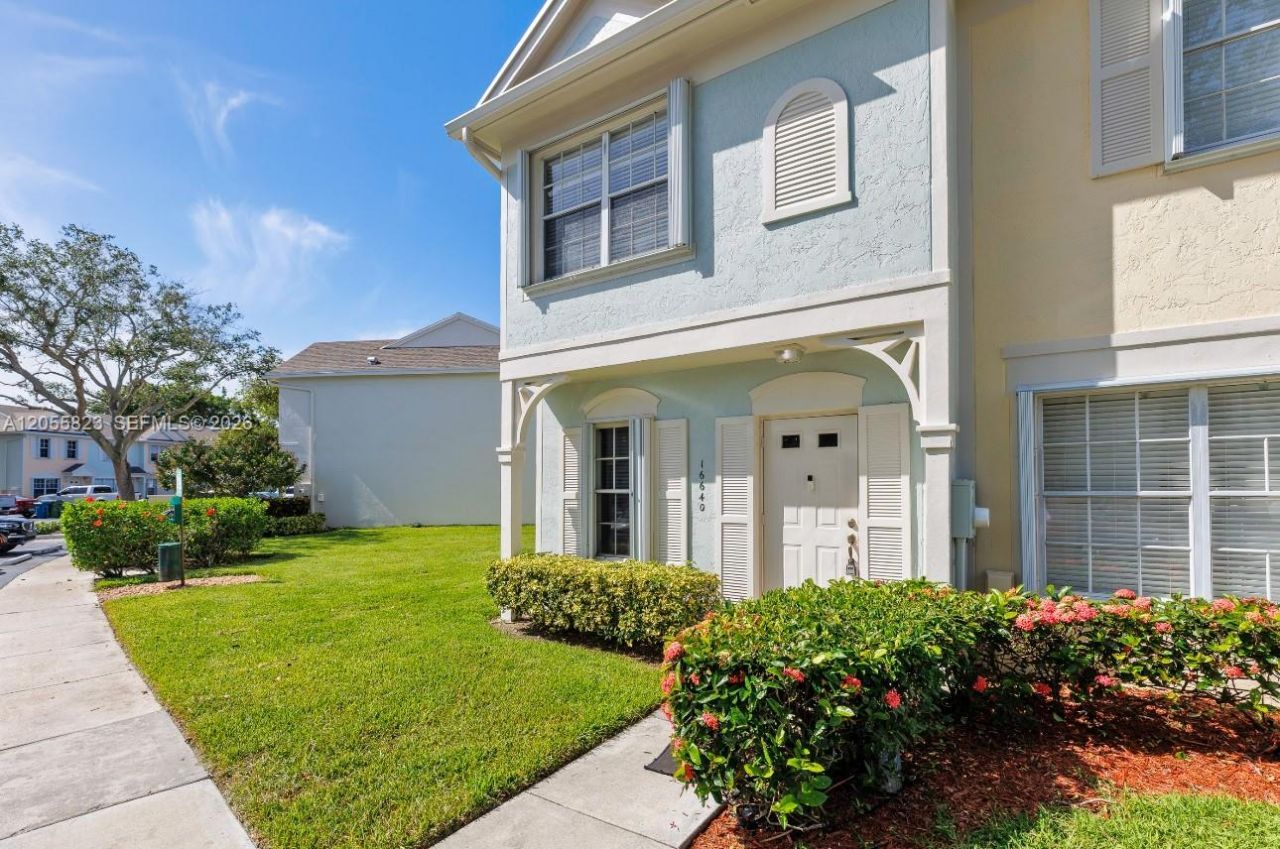 16640 Hemingway Dr, Unit 16640, Weston, FL 33326 Photo
