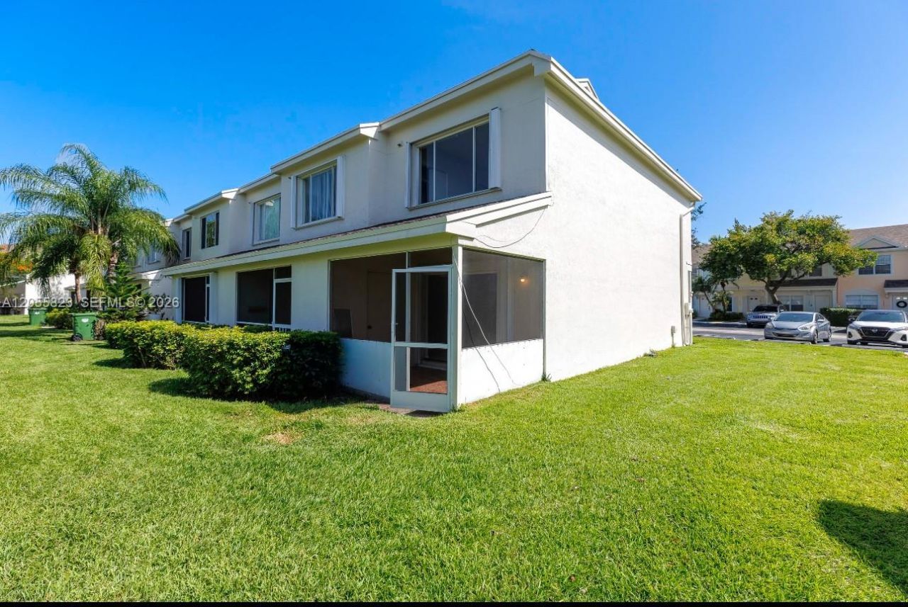 16640 Hemingway Dr, Unit 16640, Weston, FL 33326 Photo