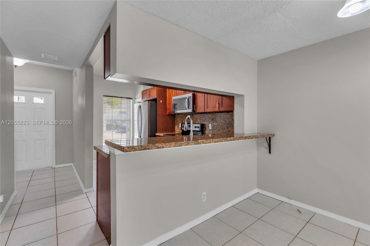 16640 Hemingway Dr, Unit 16640, Weston, FL 33326 Photo