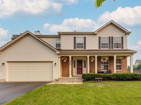 225 Midlane Drive , Crystal Lake, IL 60012