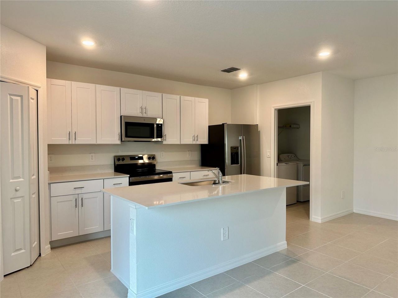 8842 Dusty Lane , New Port Richey, FL 34655 Photo