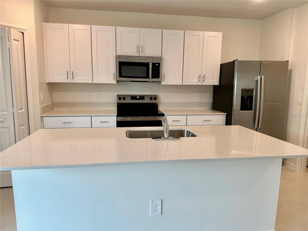 8842 Dusty Lane , New Port Richey, FL 34655 Photo