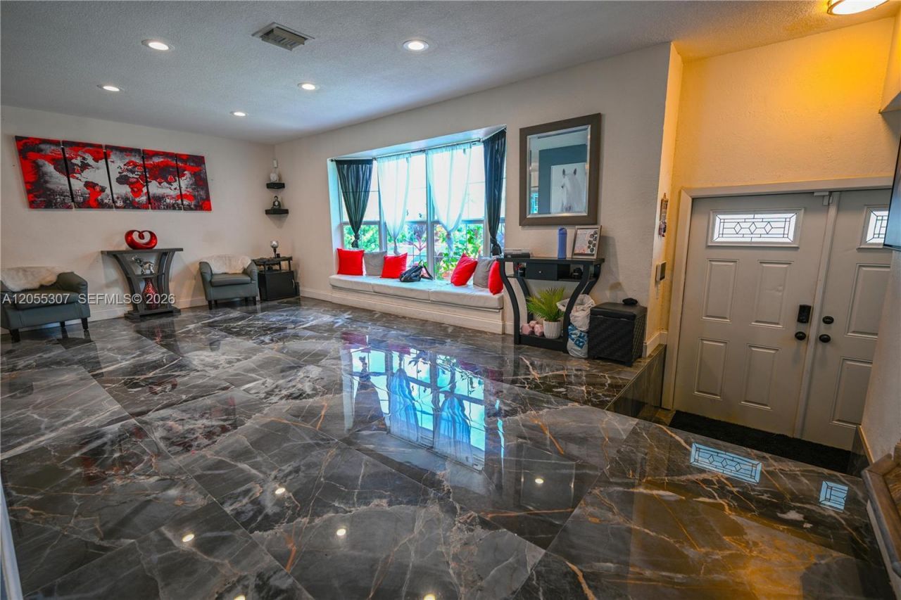 7400 NW 1st Ct, Pembroke Pines, FL 33024 Photo