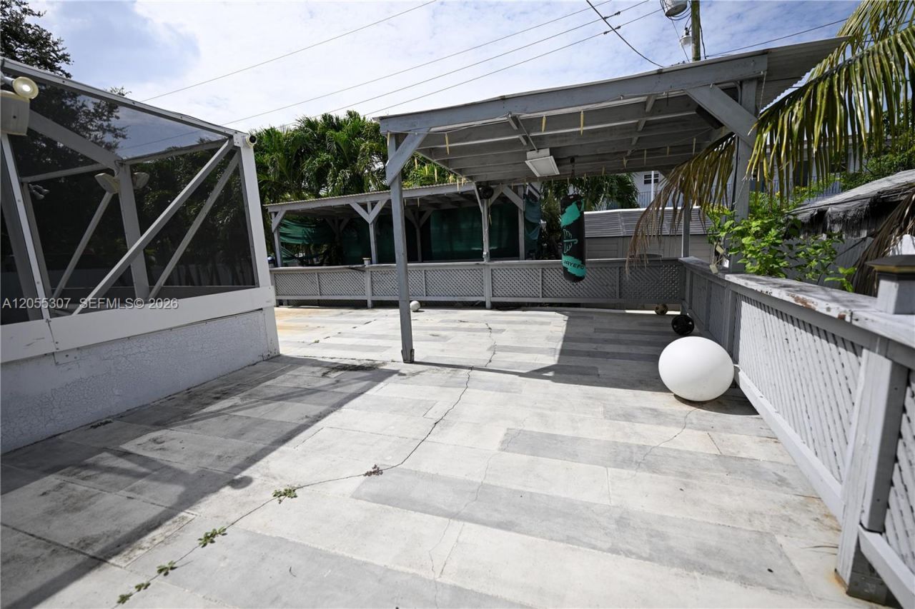 7400 NW 1st Ct, Pembroke Pines, FL 33024 Photo