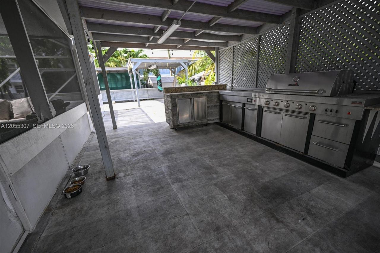 7400 NW 1st Ct, Pembroke Pines, FL 33024 Photo