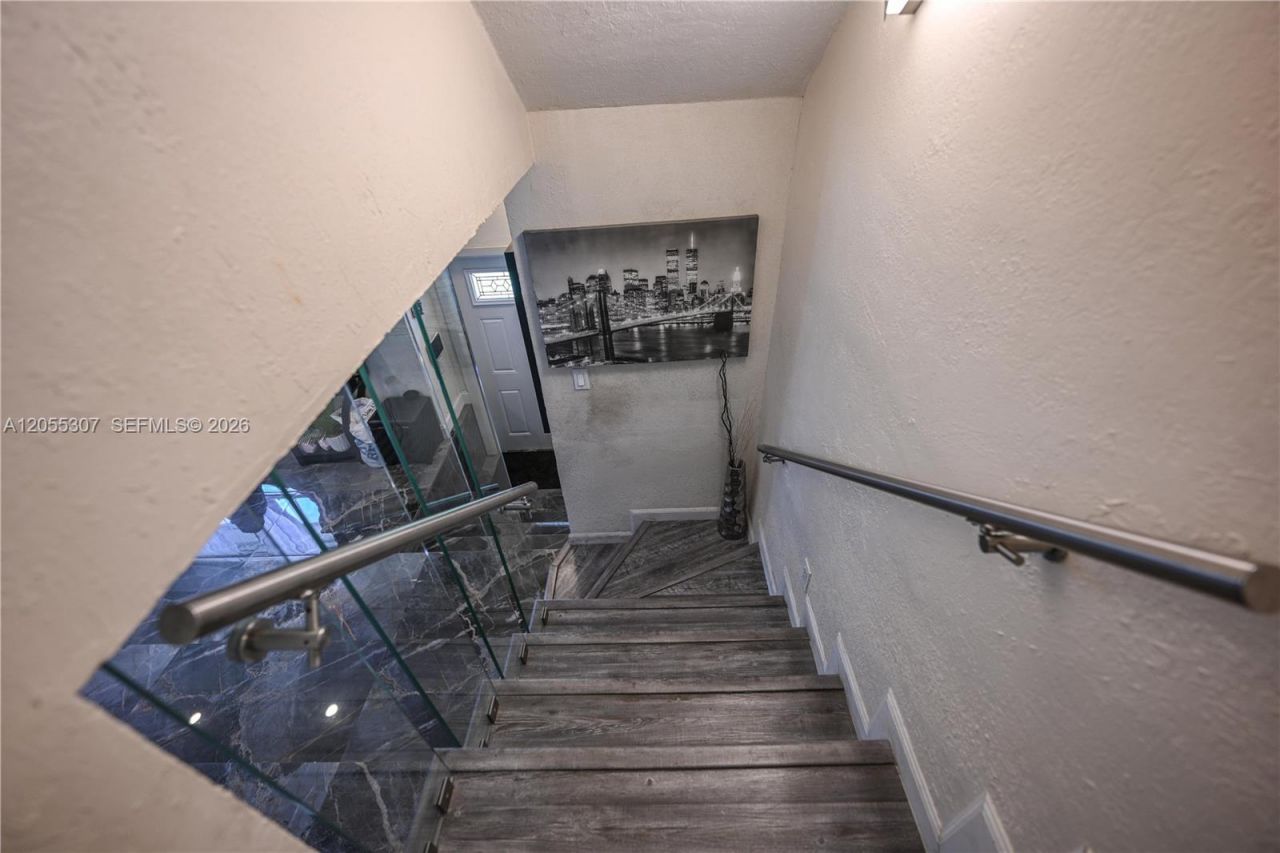 7400 NW 1st Ct, Pembroke Pines, FL 33024 Photo