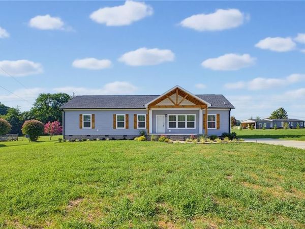 4735 Nc Highway 67 , Boonville, NC 27011
