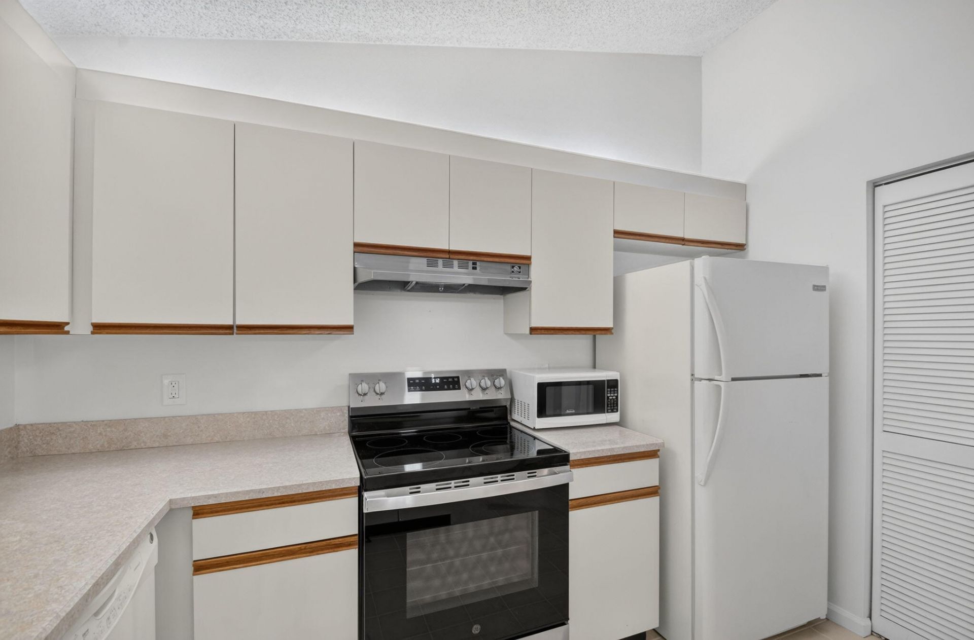 51 Via De Casas Norte, Boynton Beach, FL 33426 Photo