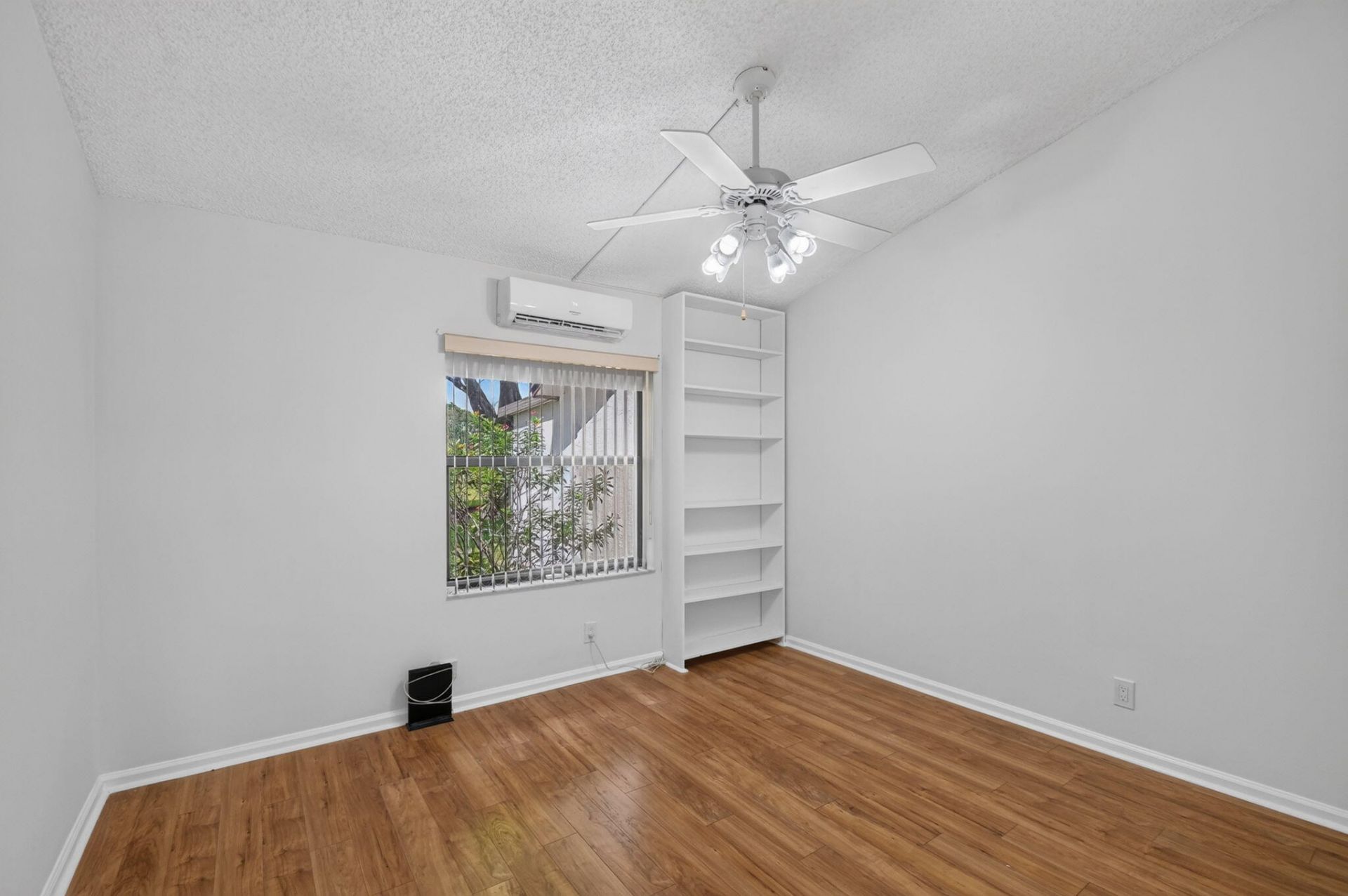 51 Via De Casas Norte, Boynton Beach, FL 33426 Photo