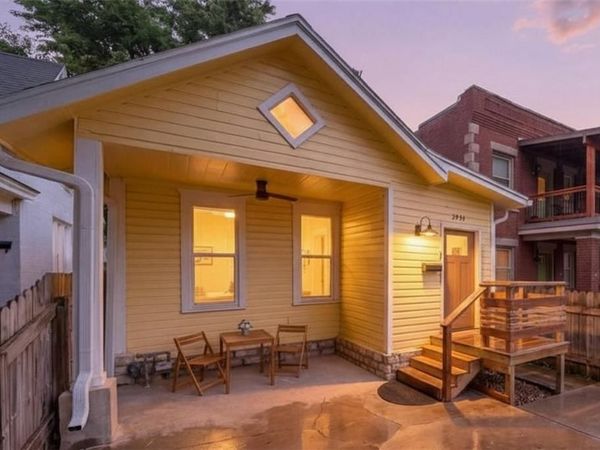 3921 Central Street, Kansas City, MO 64111
