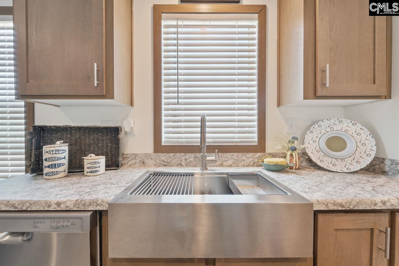 1418 Martin Smith Road Photo 7