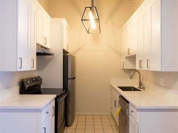 23930 Los Codona Avenue , Unit 200, Torrance, CA 90505