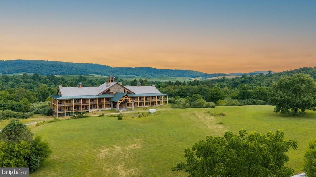 1207 FLOHRS CHURCH ROAD , BIGLERVILLE, PA 17307